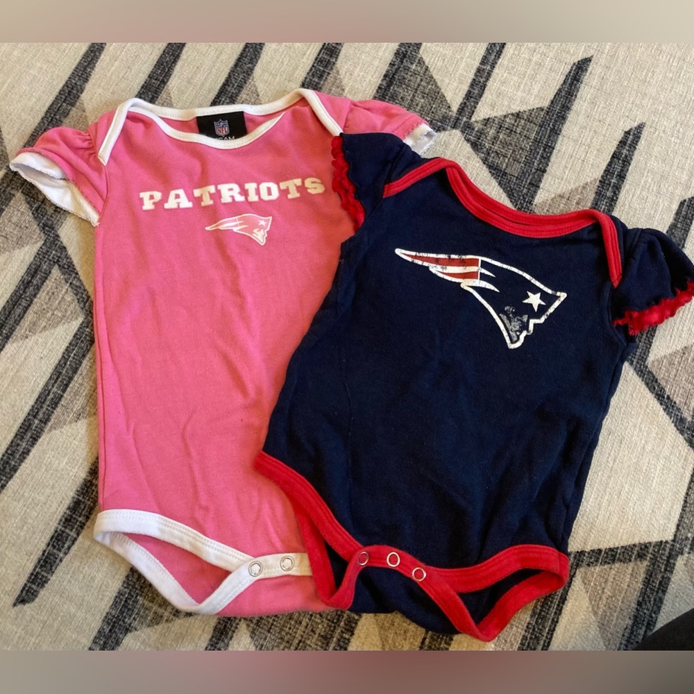 Patriots Onesies (Set of 2)